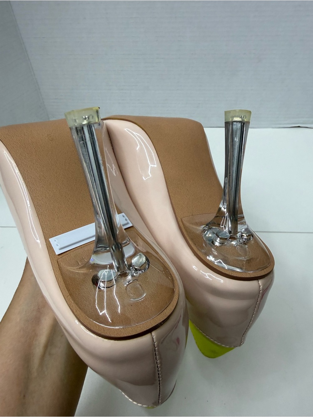 Beautiisoles Bardot 20 pumps in beige with neon yellow leather inserts size 9 - Picture 9 of 12